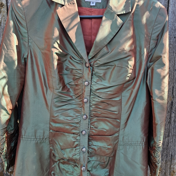 Women's Ruched Button-Up Jacket - Green - Picture 3 of 6